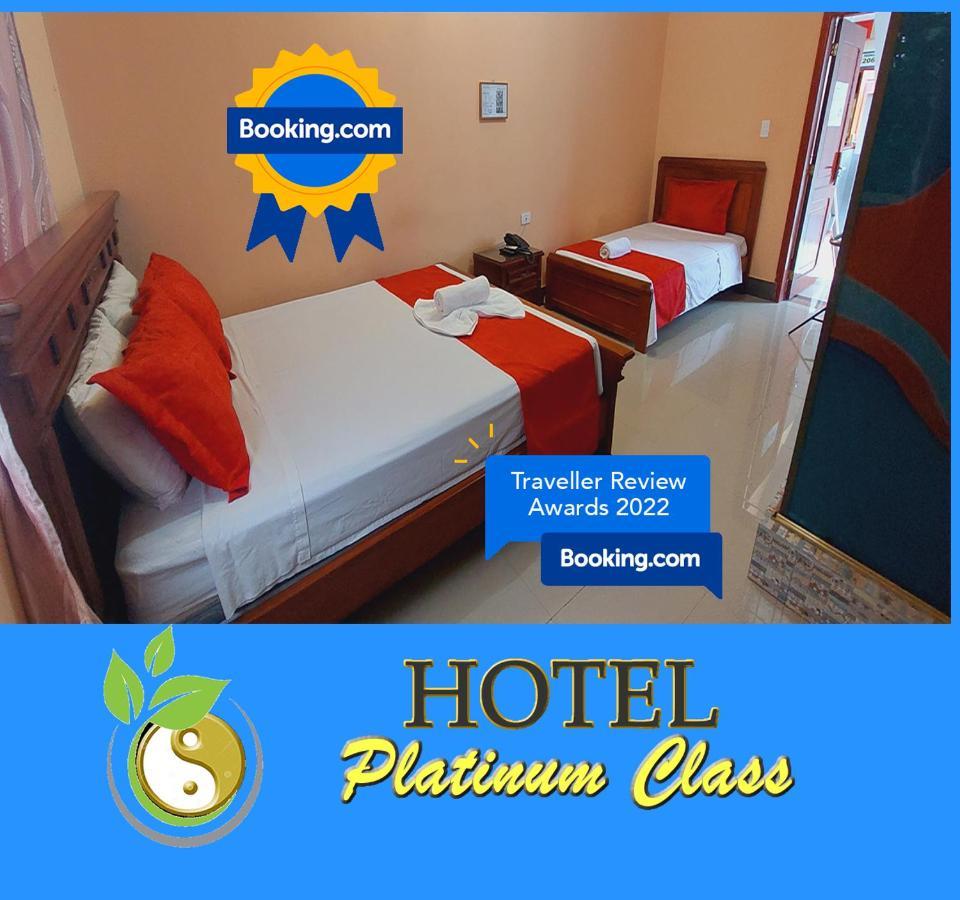 Hotel Platinum Class Nueva Loja Exterior foto